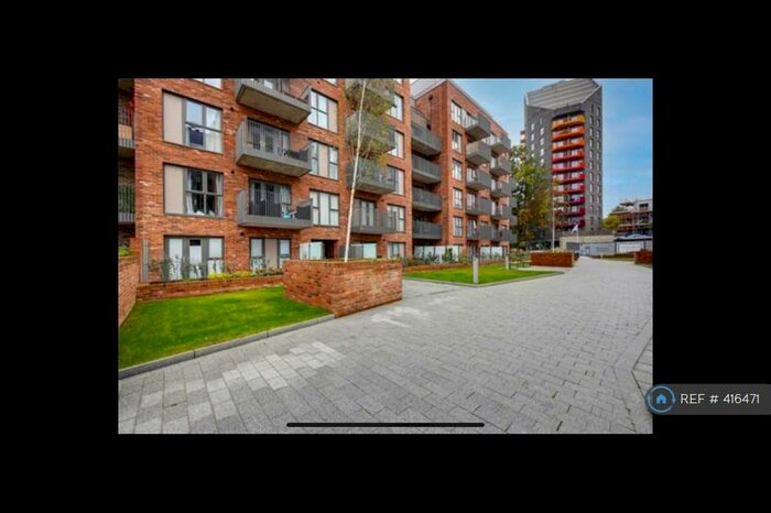 2 Bedroom Flat To Rent In Amphion Place, Maidstone, ME14