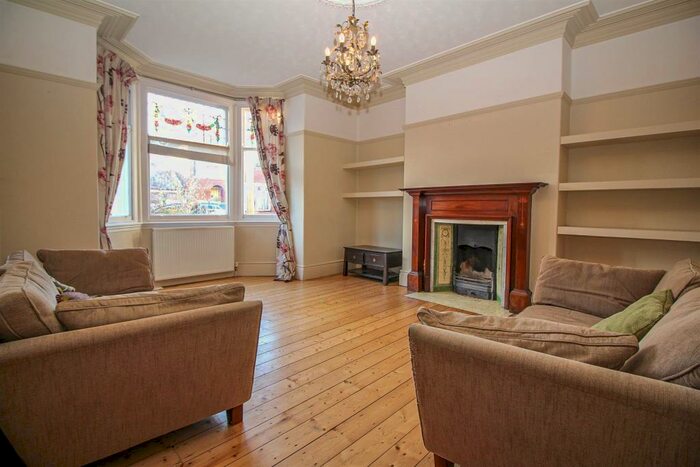 3 Bedroom Terraced House To Rent In Nuns Moor Road, Newcastle Upon Tyne, NE4