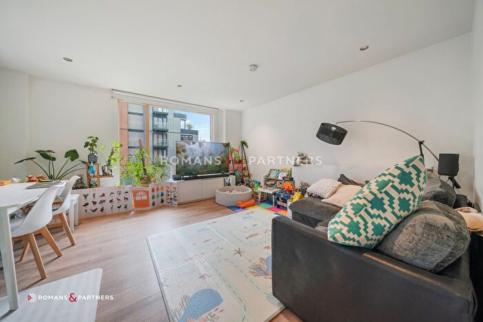 2 Bedroom Flat To Rent In Cordage House, Wapping, E1W