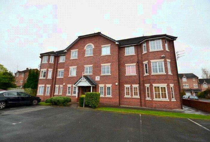 2 Bedroom Garage / Parking To Rent In Chervil Close, Fallowfield, Manchester, M14