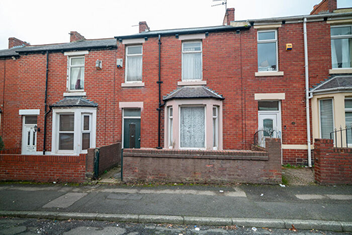 3 Bedroom Terraced House For Sale In Montague Street, Lemington, Newcastle Upon Tyne, NE15