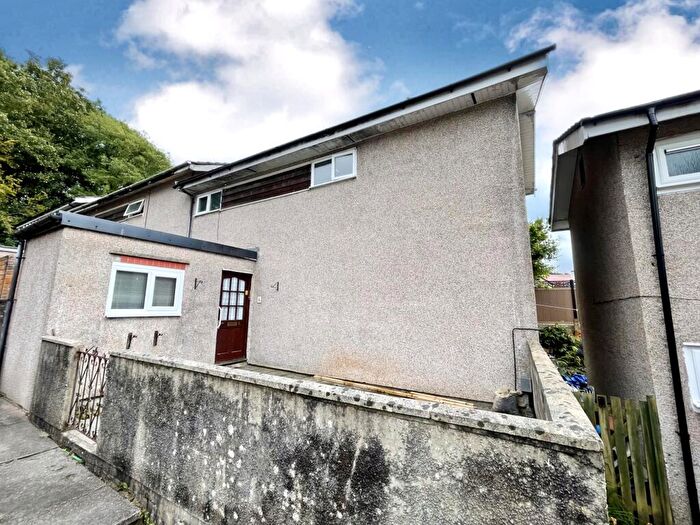 3 Bedroom Terraced House For Sale In South View, Cardiff, CF15