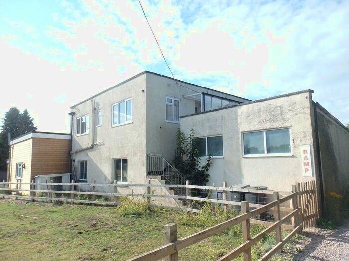 1 Bedroom Flat To Rent In Long Grove, Upper Bucklebury, Reading, RG7