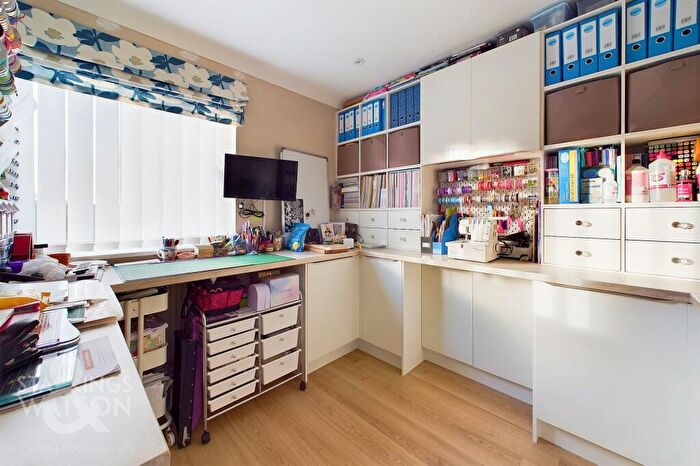 4 Bedroom Detached House For Sale In Broadland Views, Burnt House Road, Cantley, NR13