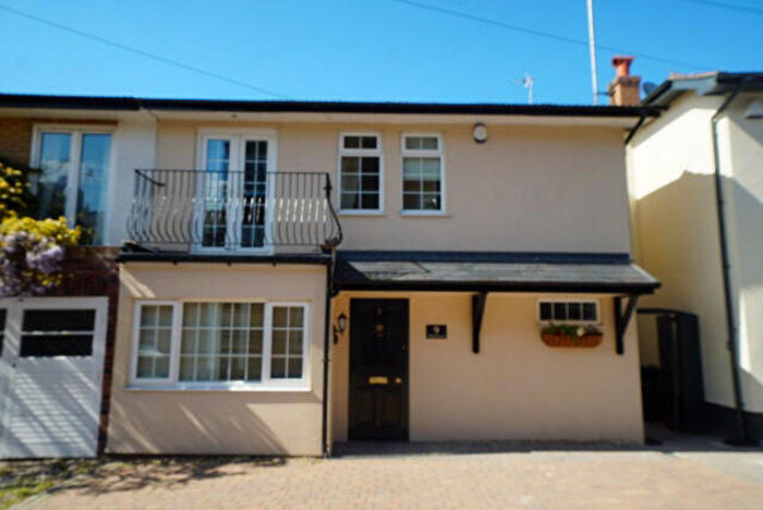 4 Bedroom Semi-Detached House To Rent In Black Friars, Chester, Cheshire, CH1