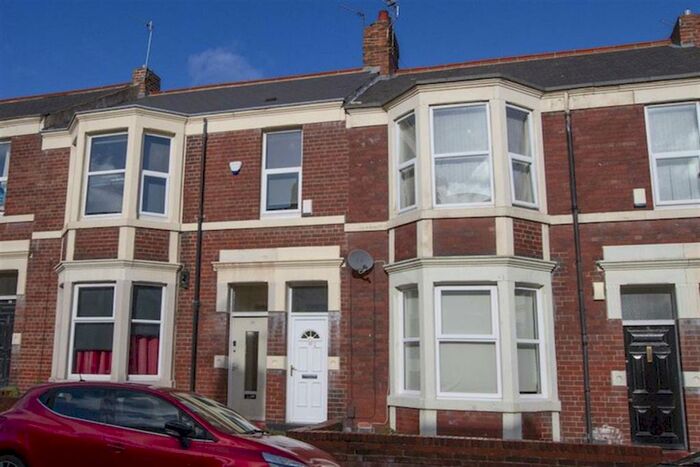 3 Bedroom Apartment To Rent In Shortridge Terrace, Jesmond, Newcastle Upon Tyne, NE2