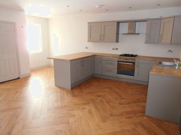 2 Bedroom Apartment To Rent In Montague Apartments, Whitley Bay, NE26