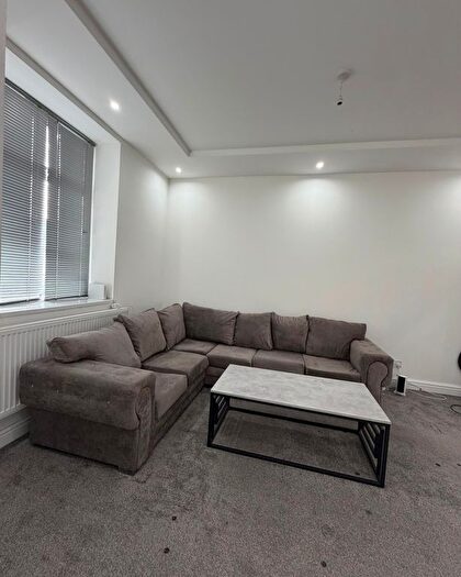 3 Bedroom Terraced House To Rent In Cyril Street, Shaw, OL2