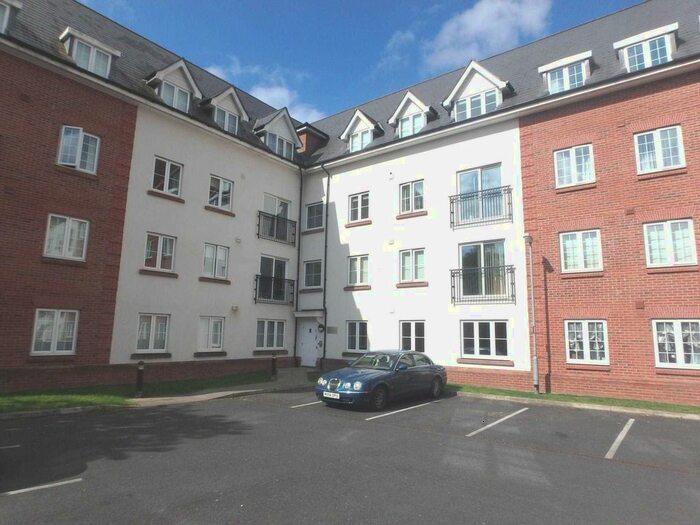 2 Bedroom Flat To Rent In Greenings Court, Warrington, WA2