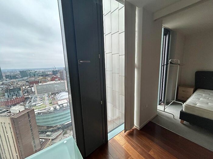 1 Bedroom Apartment To Rent In Holloway Circus Queensway, Birmingham, B1