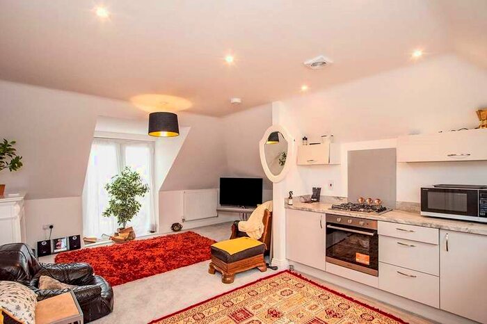 1 Bedroom Apartment To Rent In Roundwood House, Zoffany Place, Hemel Hempstead, Hertfordshire, HP2