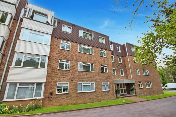 2 Bedroom Flat To Rent In Kingsmere, London Road, Preston, Brighton, BN1