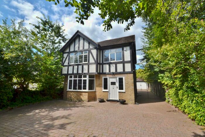 4 Bedroom Detached House To Rent In Harrogate Road, Moortown, Leeds, LS17