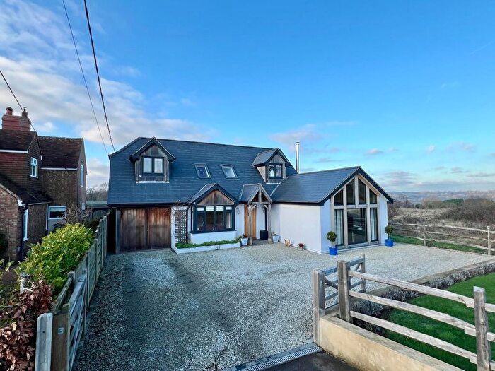 4 Bedroom Detached House For Sale In Wittersham, Tenterden, TN30