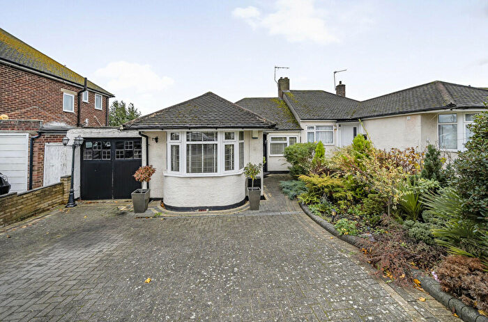3 Bedroom Semi-Detached Bungalow For Sale In Longmead Drive, Sidcup, DA14