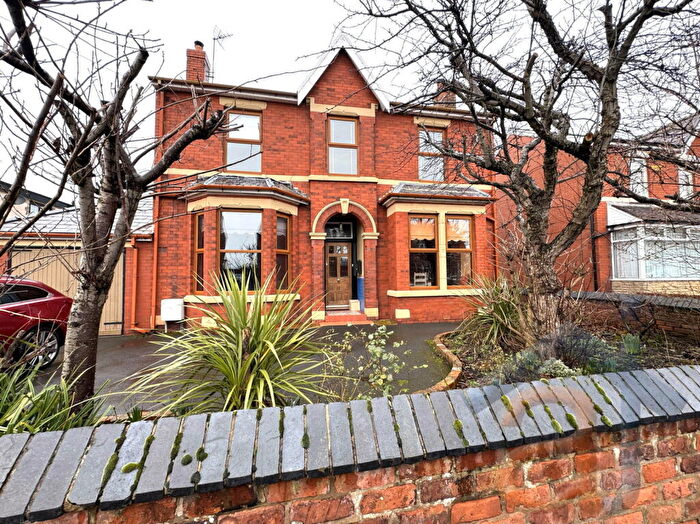 3 Bedroom Detached House For Sale In Ralphs Wifes Lane, Southport, PR9