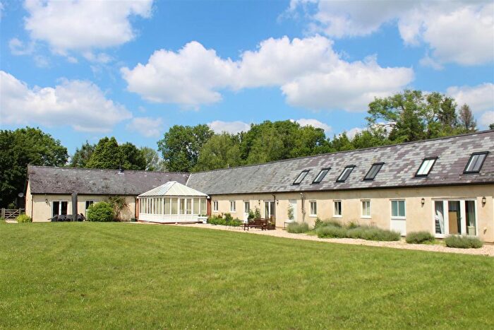 5 Bedroom Barn Conversion To Rent In Bransbury, Barton Stacey, Winchester, SO21