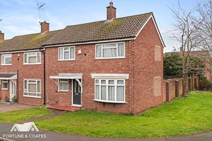 2 Bedroom End Of Terrace House For Sale In Jerounds, Harlow, CM19