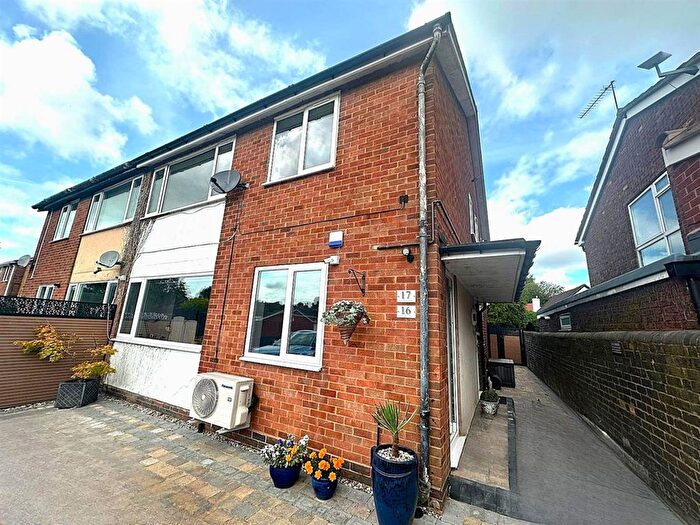 2 Bedroom Flat To Rent In Holly Bush Lane, Wordsley, Stourbridge, DY8