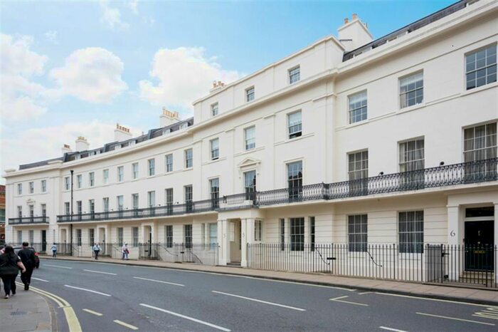 2 Bedroom Flat To Rent In St. Leonards Place, York, YO1