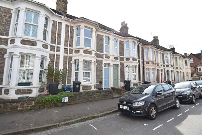3 Bedroom Terraced House For Sale In Exeter Road, Southville, Bristol, BS3