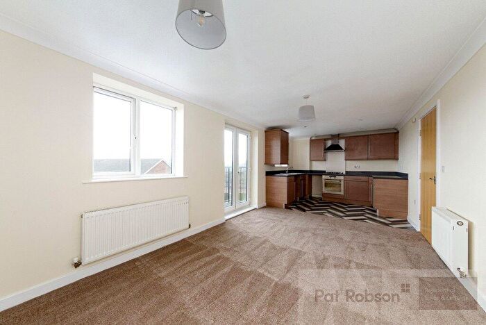 2 Bedroom Apartment To Rent In Chillingham Road (Flat ), Chillingham Garden Villlage, Heaton, Newcastle Upon Tyne, NE6