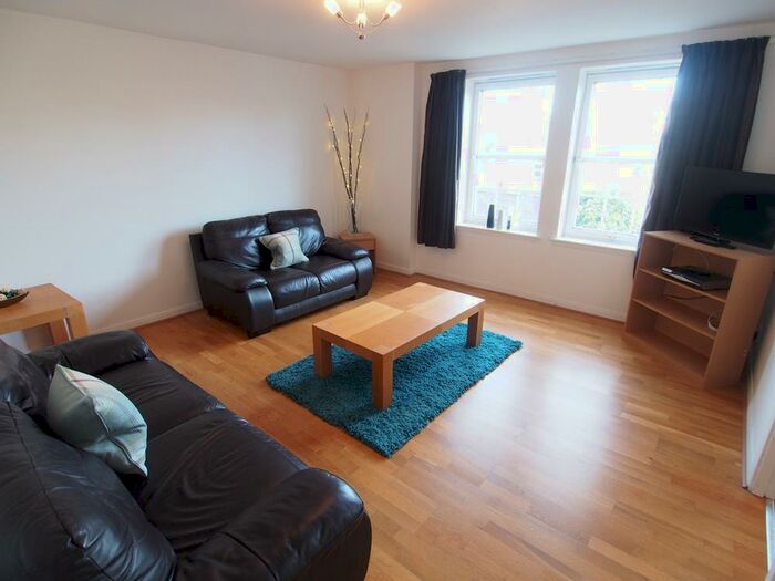 2 Bedroom Flat To Rent In Albany Court, Gordon Street, AB11