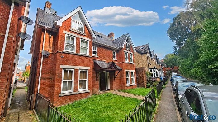 2 Bedroom Flat For Sale In Approach Road, Lower Parkstone, Poole, Dorset, BH14