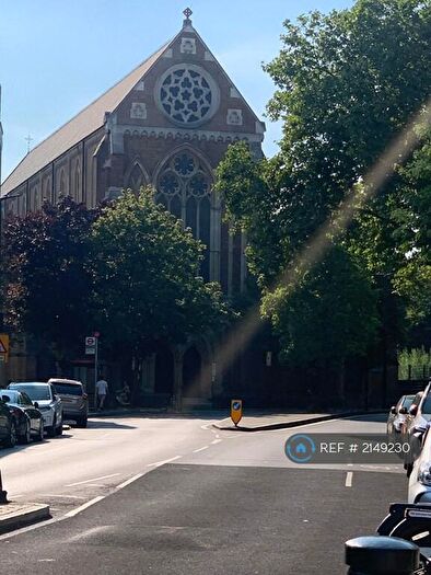 5 Bedroom Flat To Rent In London, London, NW5