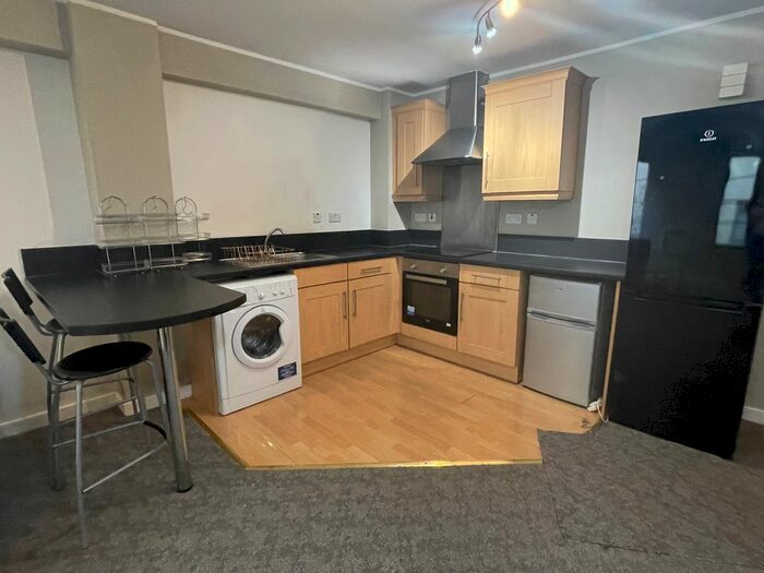 1 Bedroom Flat To Rent In Derby Road, Lenton, Nottingham, NG7
