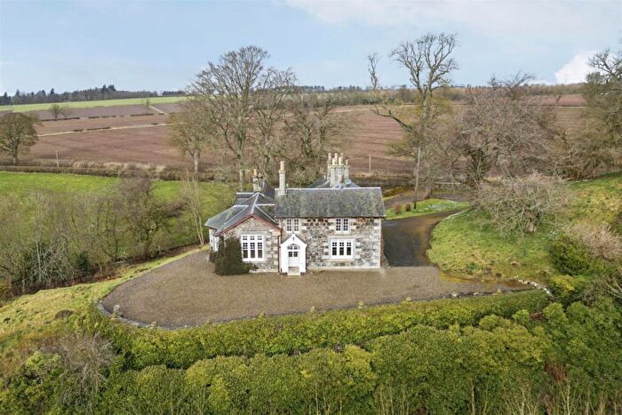 6 Bedroom Detached House For Sale In Guildtown, Perth, PH2