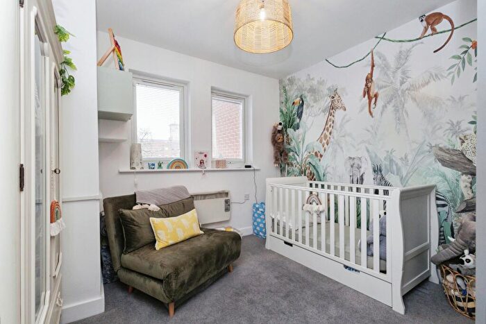 2 Bedroom Flat For Sale In Georgia Avenue, Didsbury, Manchester, Greater Manchester, M20