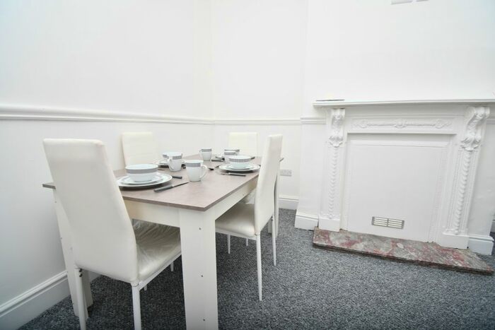 2 Bedroom Property To Rent In Oxheys Street, Preston, PR1