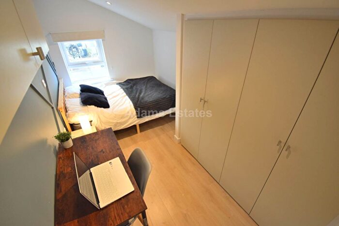 1 Bedroom Studio To Rent In Connaught Road, Reading, RG30