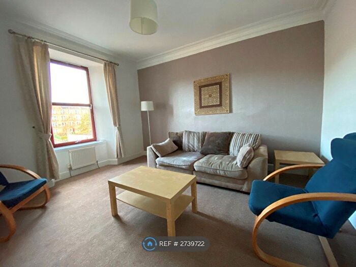 2 Bedroom Flat To Rent In Victoria Street, Dundee, DD4