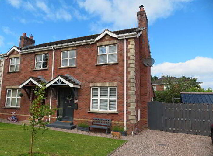 3 Bedroom Semi-Detached House For Sale In Murray Wood, Waringstown, BT66