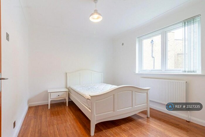1 Bedroom Flat To Rent In Ferris Road, London, SE22