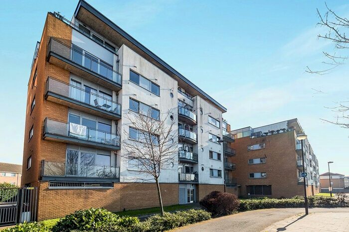2 Bedroom Flat To Rent In Tideham House Merbury Close, London, SE28