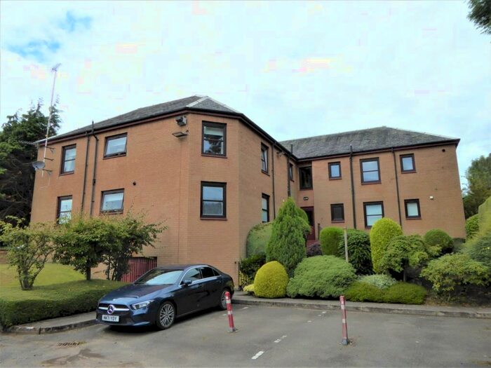 3 Bedroom Ground Flat To Rent In Kersland Drive, Milngavie, East Dunbartonshire, G62