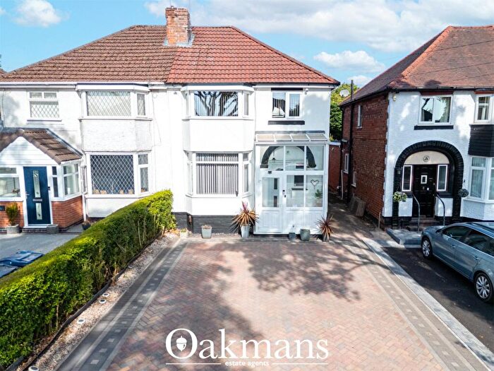 3 Bedroom Semi-Detached House For Sale In Cliff Rock Road, Rednal, Birmingham, West Midlands, B45