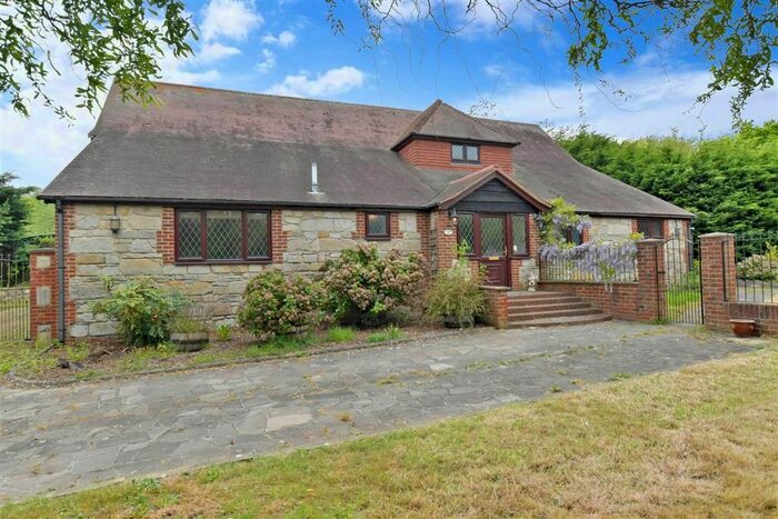 5 Bedroom Detached House For Sale In Beaper Shute, Brading, Isle Of Wight, PO36