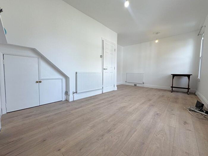 2 Bedroom Apartment To Rent In Cockburn Street, Cambridge, CB1
