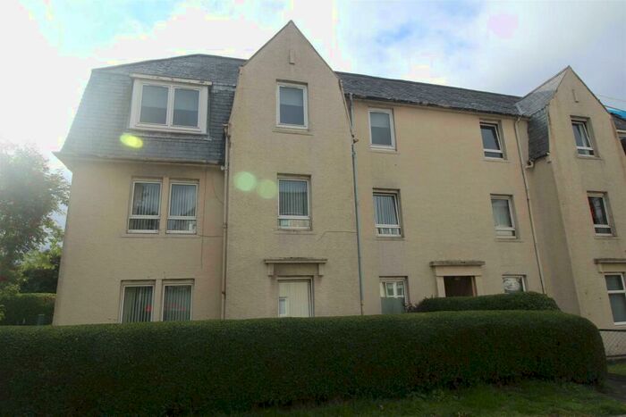 2 Bedroom Flat To Rent In Pine Street Greenock, PA15