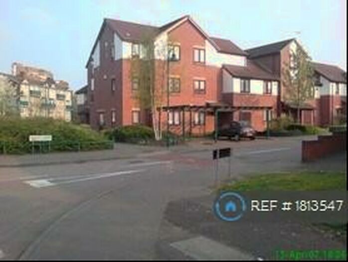 2 Bedroom Flat To Rent In Bodmin Grove, Birmingham, B7