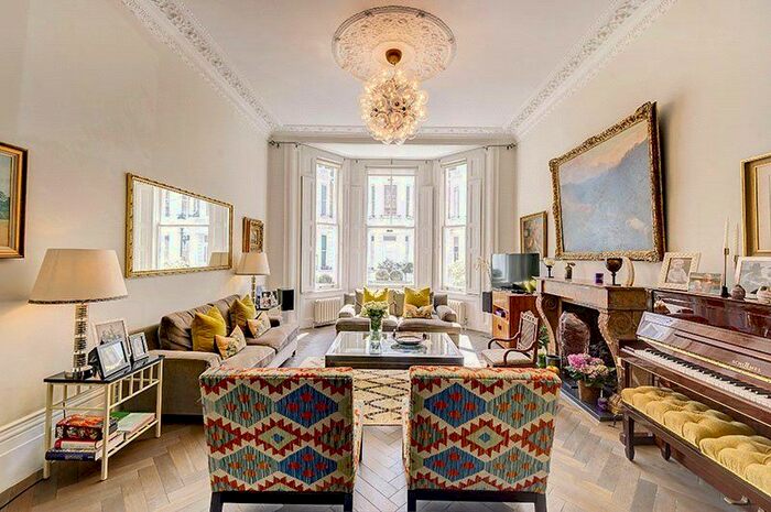 4 Bedroom Flat To Rent In Stafford Terrace, Kensington, London, W8