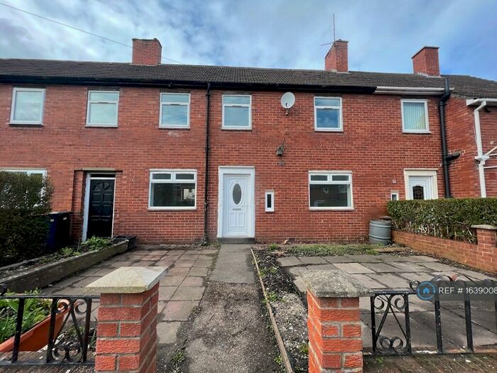 3 Bedroom Terraced House To Rent In Lesbury Chase, Newcastle Upon Tyne, NE3