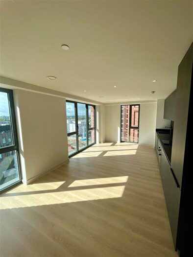 2 Bedroom Apartment To Rent In Waterhouse Gardens, M3