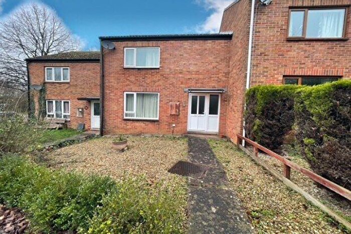 2 Bedroom Property To Rent In Franklin Close, Taunton, TA2