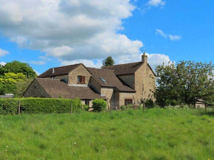 4 Bedroom Detached House For Sale In Frampton Mansell, Stroud, Gloucestershire, GL6