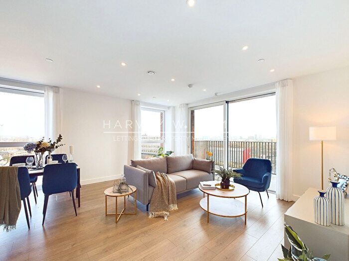 2 Bedroom Flat To Rent In Quay Walk, Wembley, London, HA0